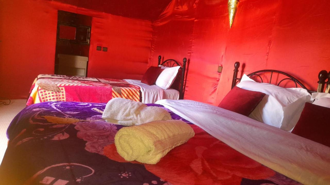 Luxury Trek Desert Camp Merzouga Exteriör bild