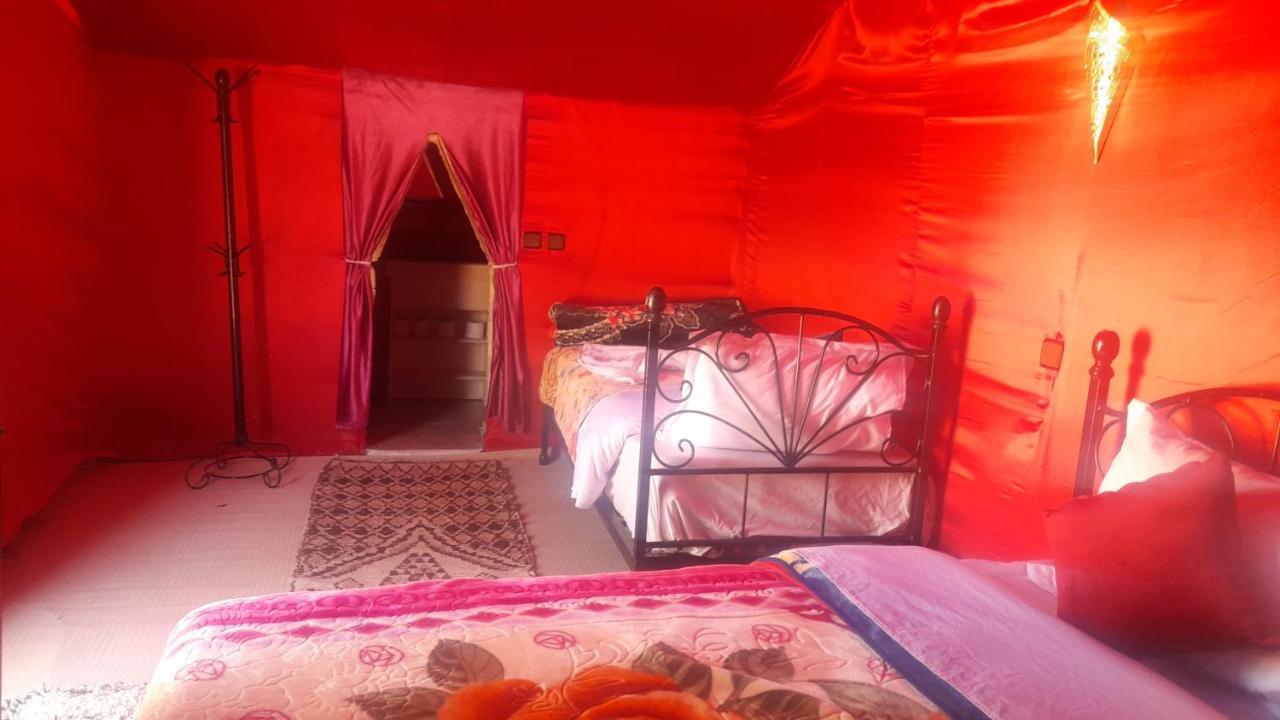 Luxury Trek Desert Camp Merzouga Exteriör bild